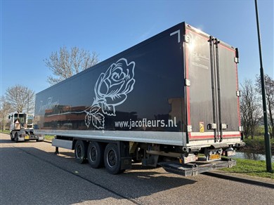 51797600-3