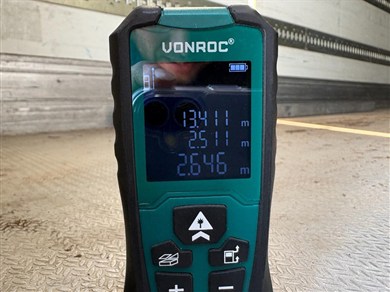 51797600-8