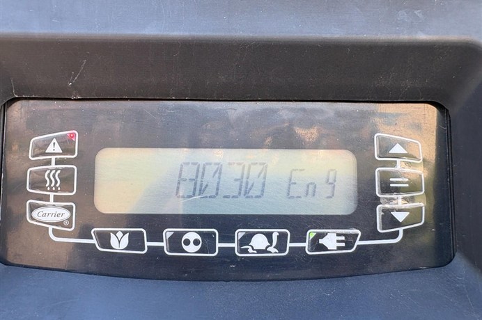 51797600-11