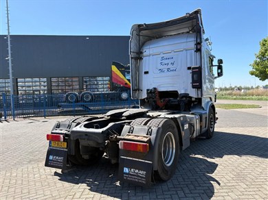 53151031-4