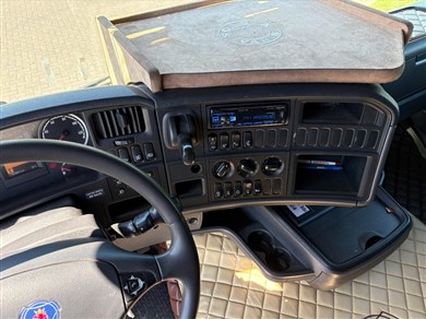 53151031-19