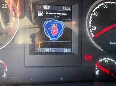 53151031-7