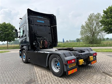 53215376-2