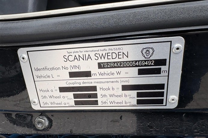 53215376-14