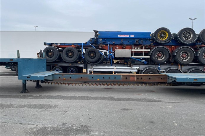 51068898-6