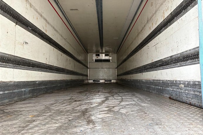 53257560-5