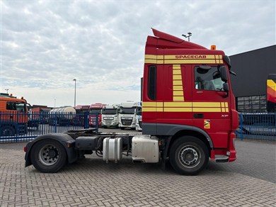 53313600-8