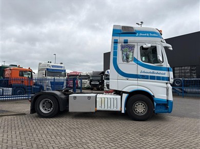 52535262-10