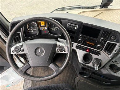 52535262-6