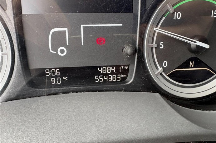 53388885-7