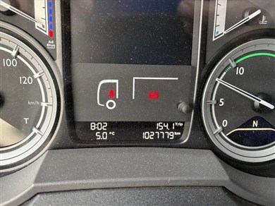 52778058-8