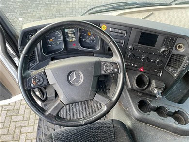 34378986-5