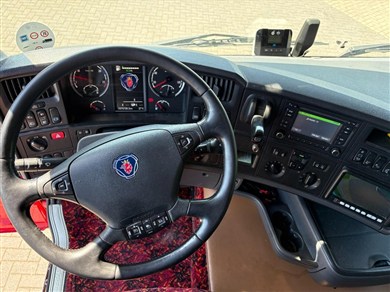 53638398-6