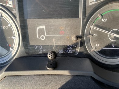 50759766-8
