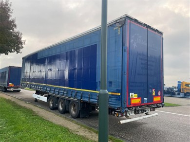 48575318-4