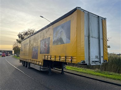 53688872-3