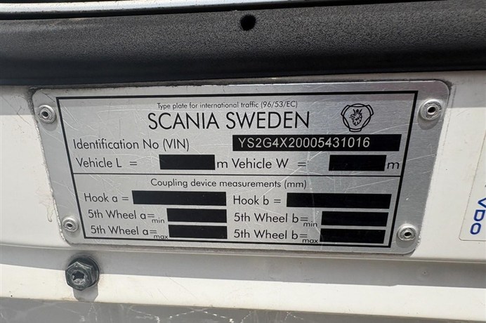 53907942-9