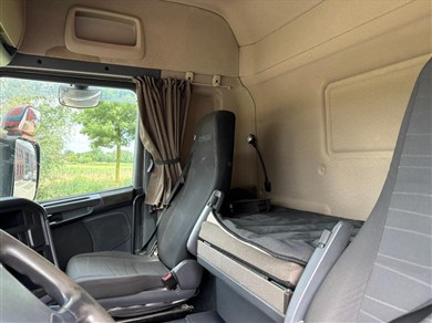 54119445-15