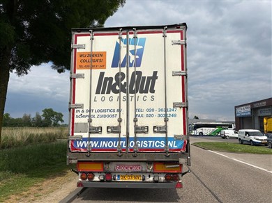 54318463-7