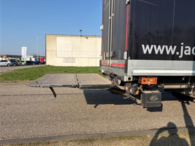 51797600-19