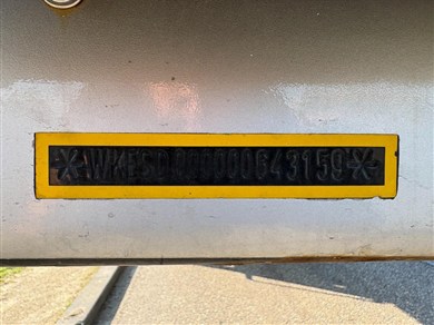 51797600-10
