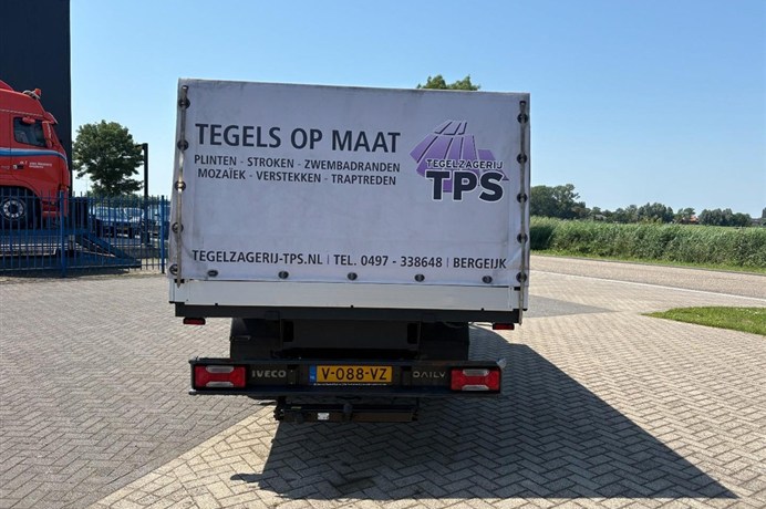 54451933-11