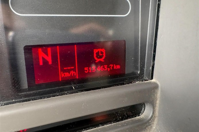 54523973-8